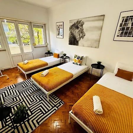 Crespo House Ii Fantastic D بيت ضيافة Lisboa